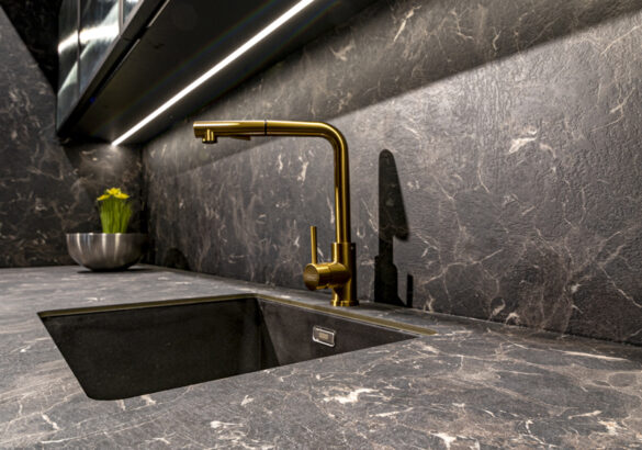 blat OL04 granit w kuchni